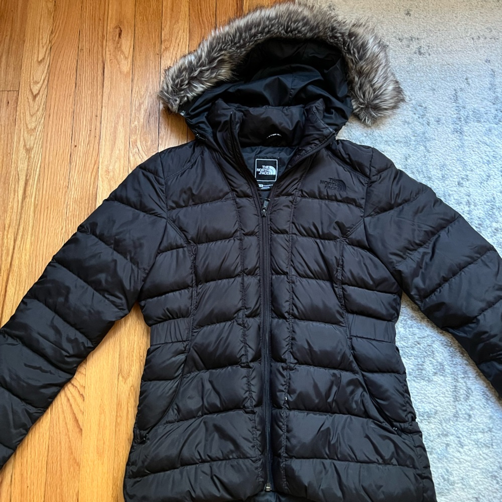 Women’s Northface coat